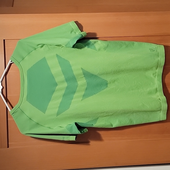 Dare 2B athletic shirt - Picture 2 of 4